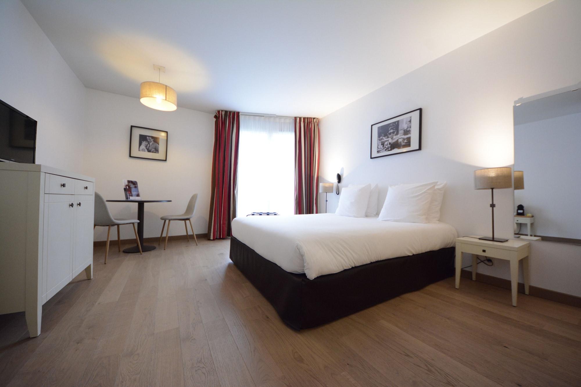 Hotel Cerise Chatou Exterior photo
